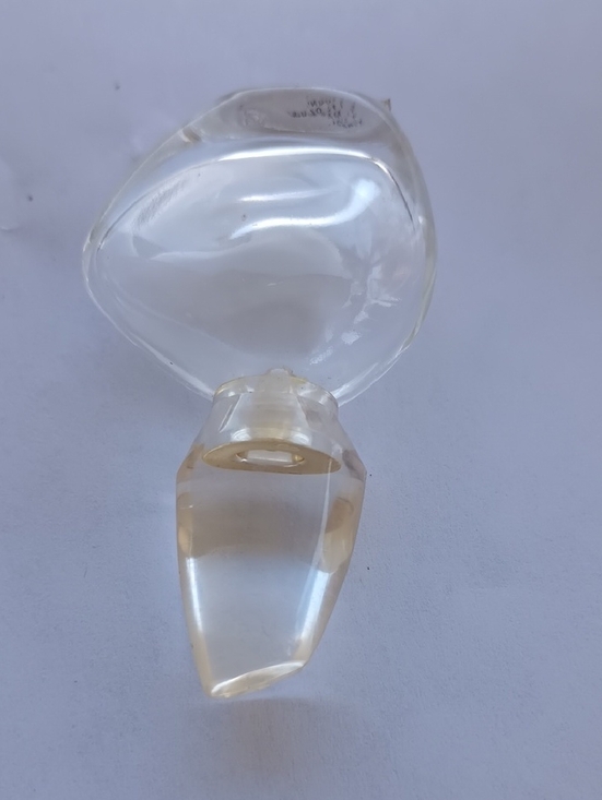 Accessories - Clear Glass Perfume Bottle Stopper
